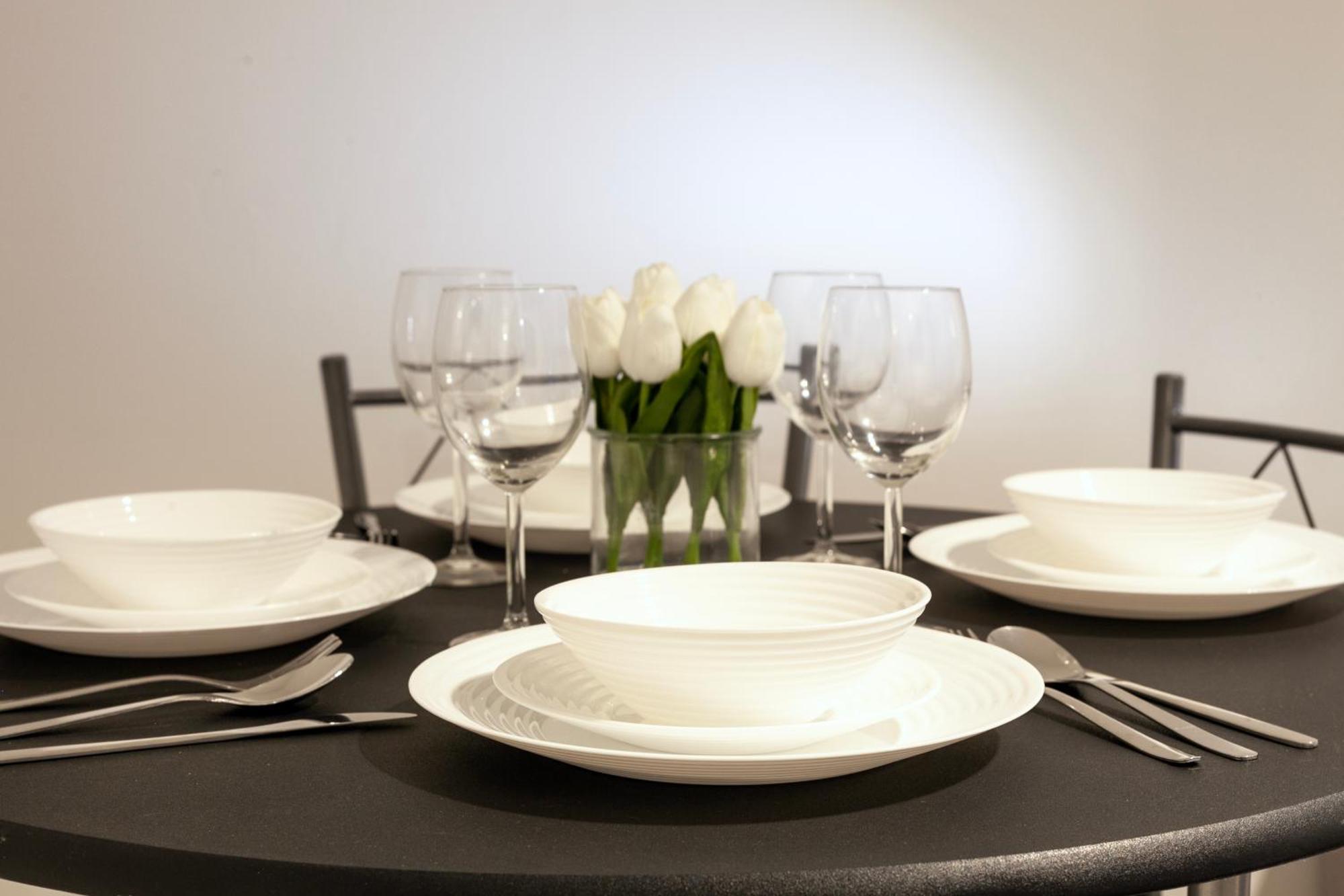 Beautiful One Bedroom Flat In Scott Ellis Gardens ロンドン エクステリア 写真